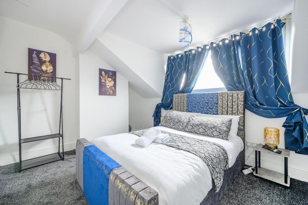 -16Pt- For Your Relaxed & Cosy Stay & Free Parking Leeds  Exterior photo